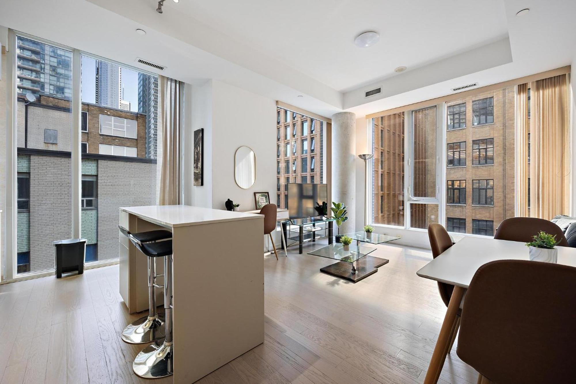 Downtown Toronto Condos Exterior foto